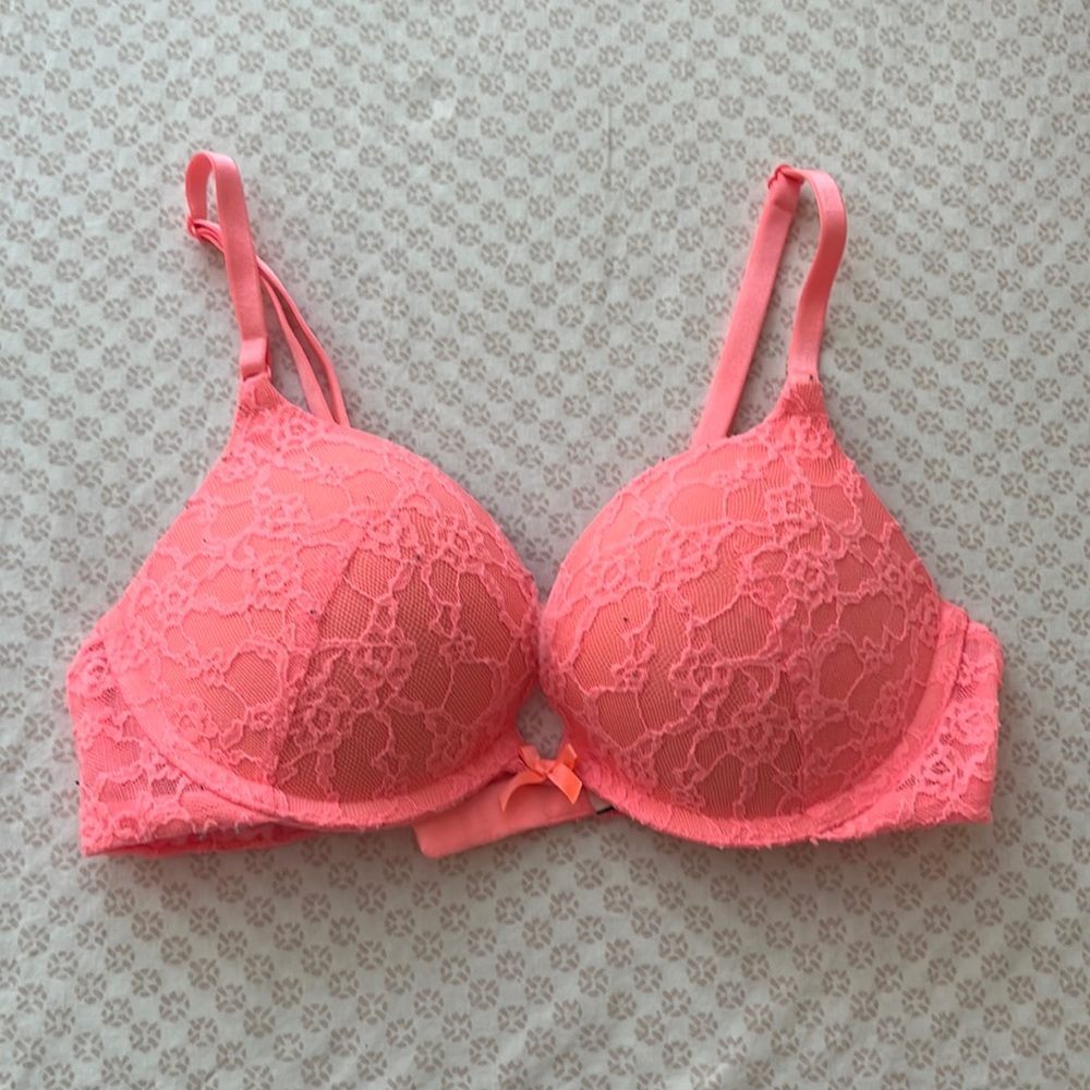 Pink push up bra